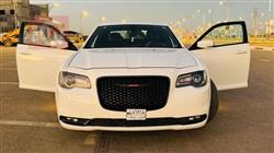 كرايسلر 300